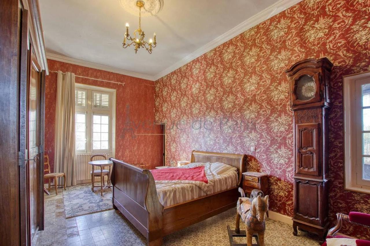 Le Mogador Chateau Du Martinet Violès Екстериор снимка